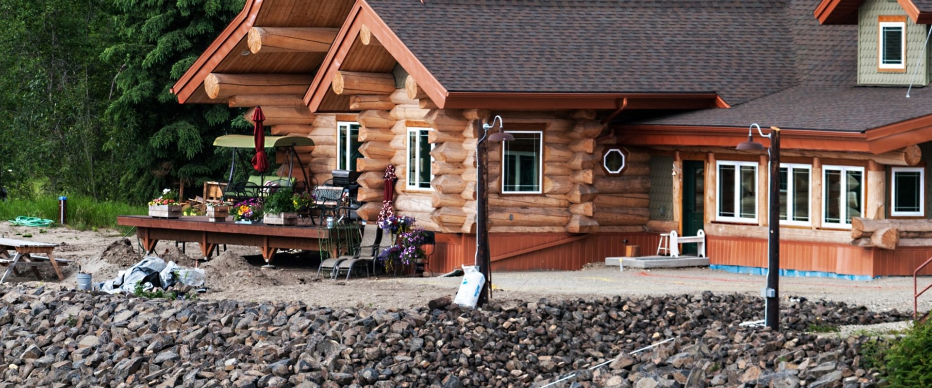 The Importance Of Log Home Media Blasting Prior To Roof Installation Of Log Homes In Milton, Pennsylvania